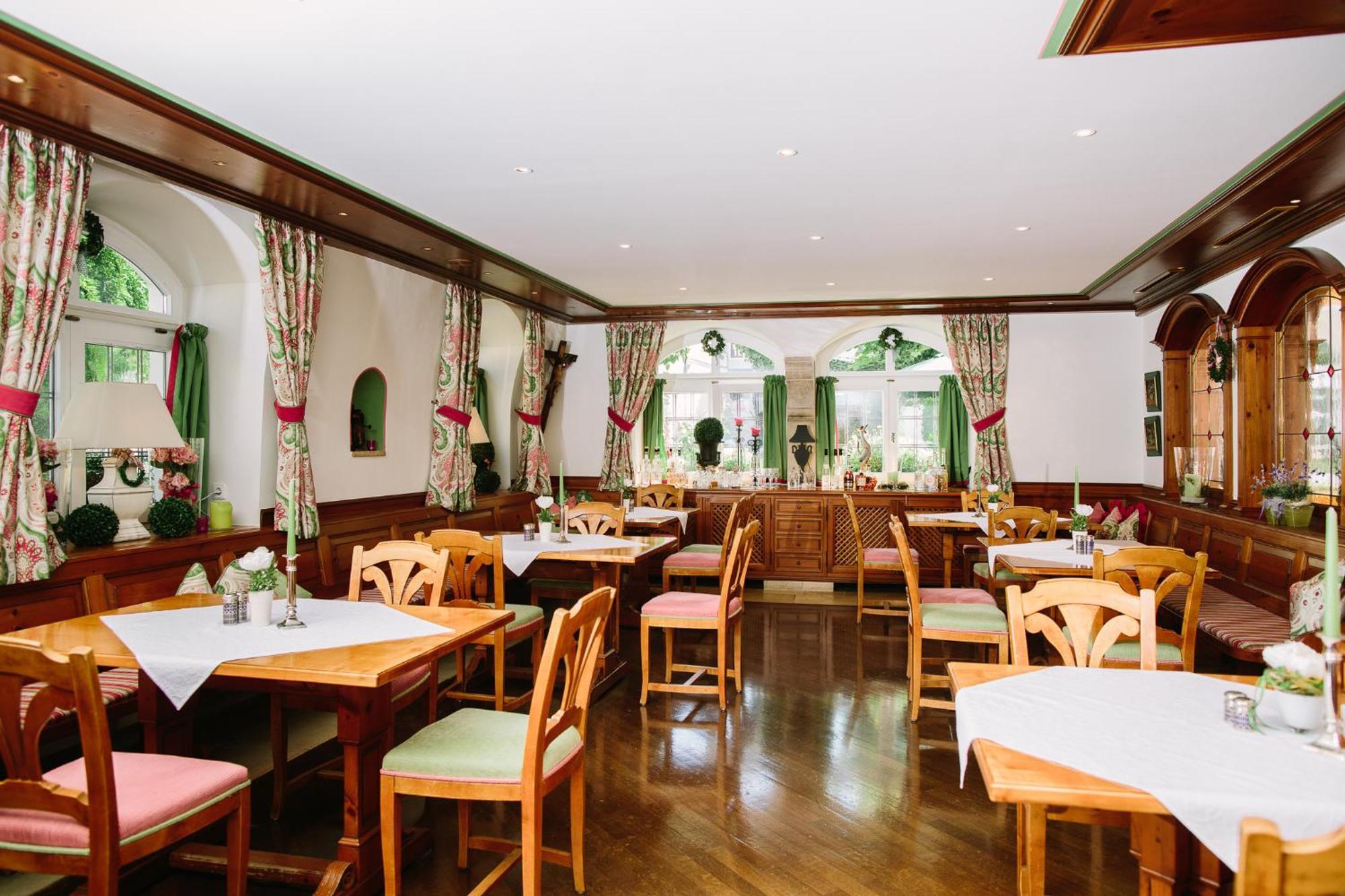 אבנסברג Hotel Jungbraeu מראה חיצוני תמונה